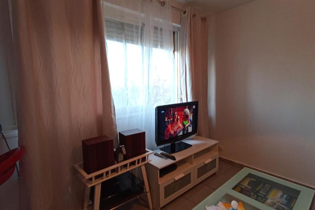 Parking Prive,T1 Bis, 10Mn Lyon Centre Apartment Villeurbanne Exterior photo
